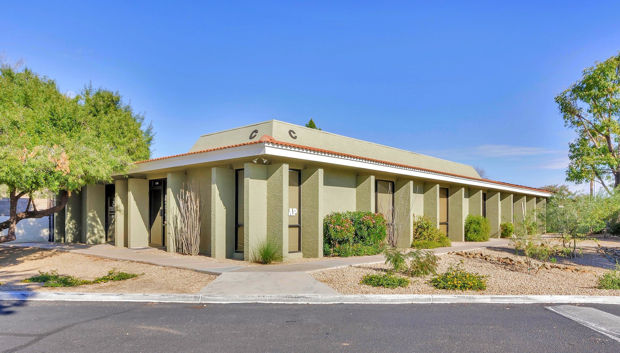 8607 N 59th Ave, Glendale, AZ for lease Primary Photo- Image 1 of 5