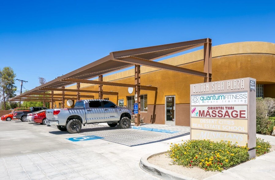 74350 Alessandro Dr, Palm Desert, CA à louer - Photo du bâtiment - Image 2 de 13