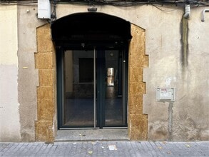 Retail in Esparreguera, Barcelona for lease Interior Photo- Image 2 of 15