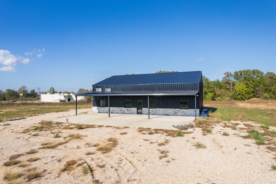 440 Interstate 30 W, Mount Vernon, TX à vendre - Photo principale - Image 1 de 28