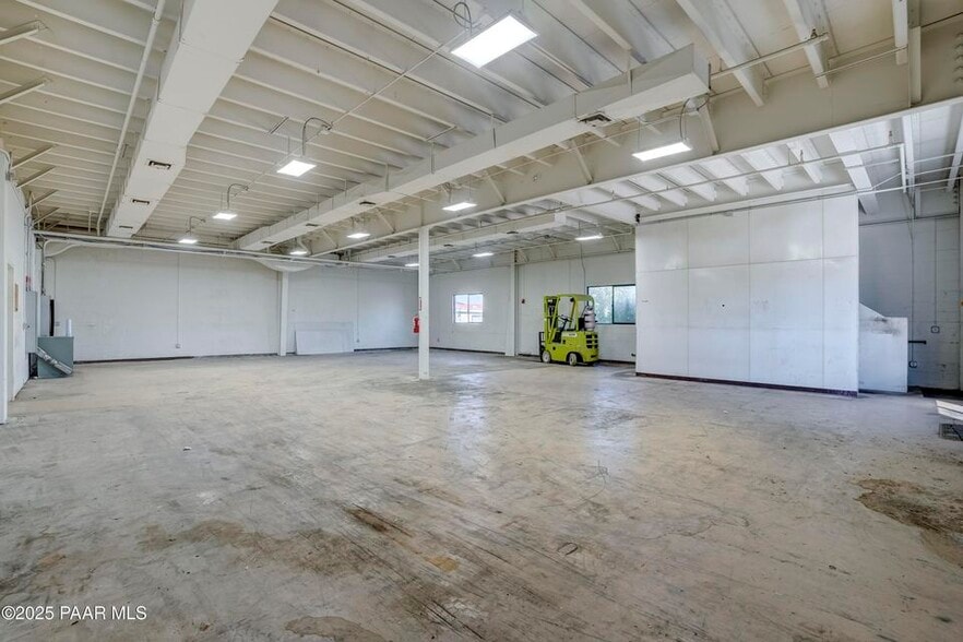 430 N Mount Vernon Ave, Prescott, AZ for lease - Building Photo - Image 3 of 5