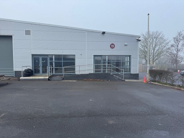 Chew Rd, Winford à vendre - Photo du bâtiment - Image 1 de 1