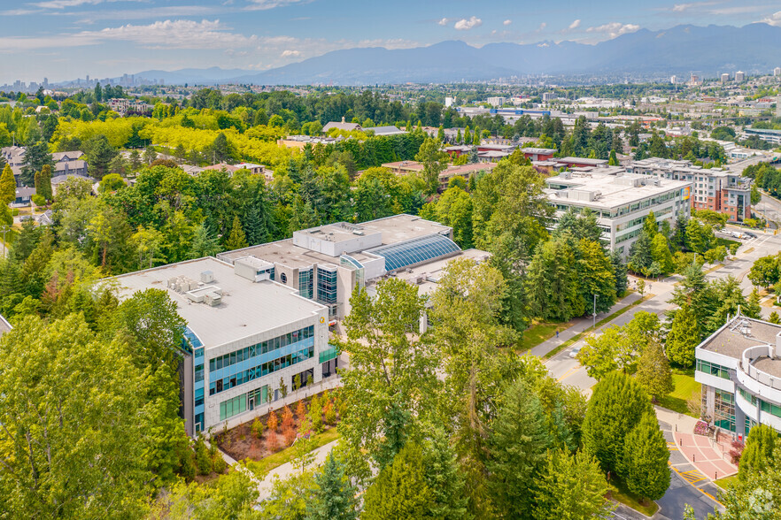 3577 Gilmore Way, Burnaby, BC for lease - Aerial - Image 2 of 10