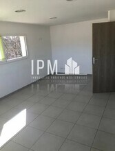 Bureau dans Aix-en-Provence à louer Photo intérieure- Image 1 de 3