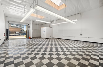 227 Pawnee St, San Marcos, CA for lease Interior Photo- Image 2 of 3