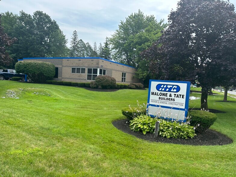 2217 Central Ave, Schenectady, NY for sale - Building Photo - Image 1 of 1