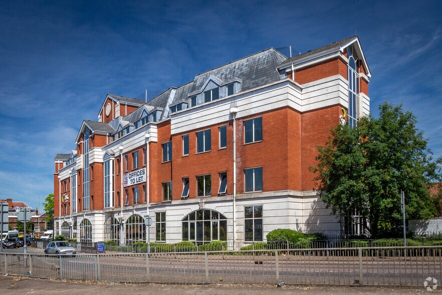 Old London Rd, Hertford à louer - Photo principale - Image 1 de 4