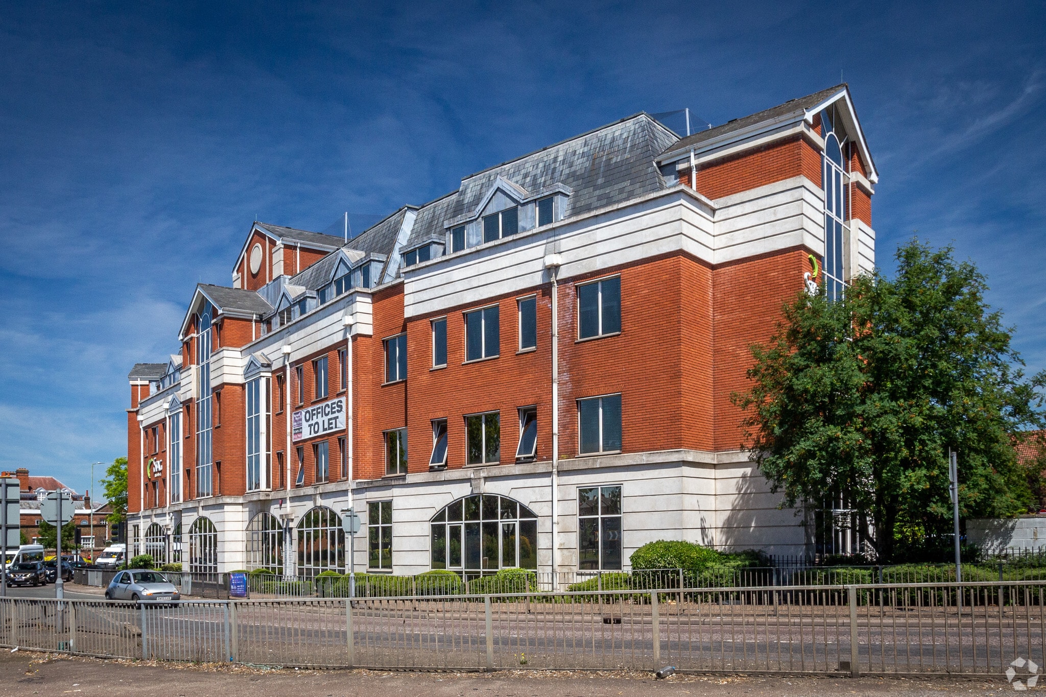 Old London Rd, Hertford à louer Photo principale- Image 1 de 5