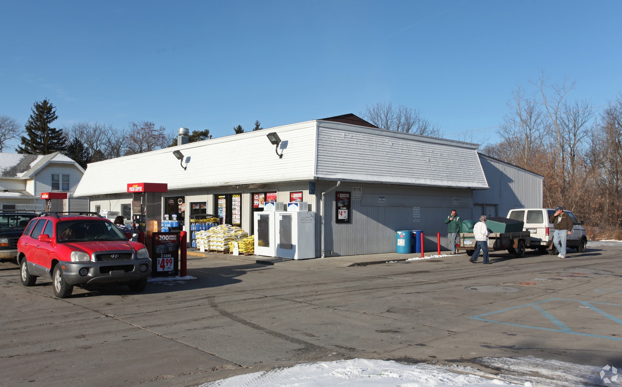 206 W Grand River Ave, Williamston, MI for lease Primary Photo- Image 1 of 6