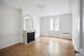 More details for 22 Rue De Tocqueville, Paris - Office for Lease
