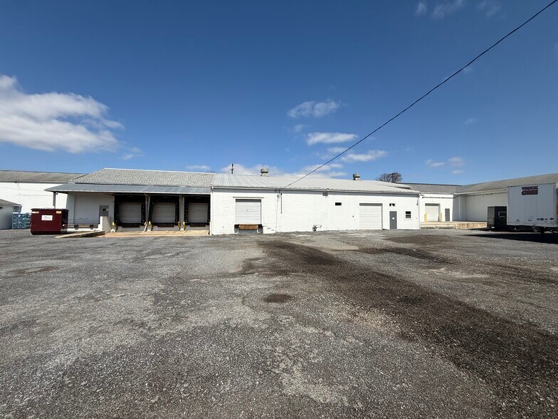 175 Willow St, Toughkenamon, PA à louer - Photo du bâtiment - Image 2 de 24