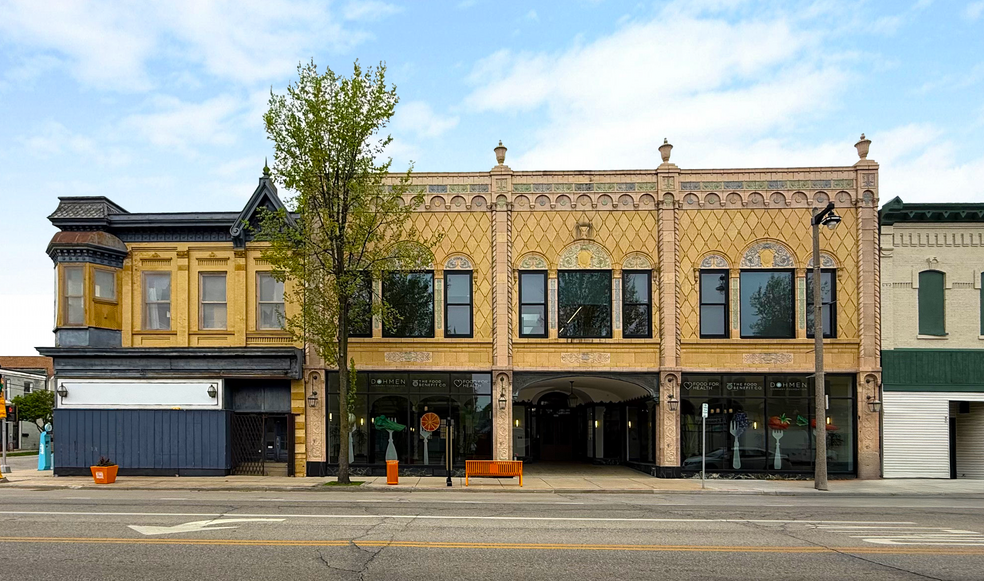 2007 N Martin Luther King Dr, Milwaukee, WI for sale - Building Photo - Image 2 of 13