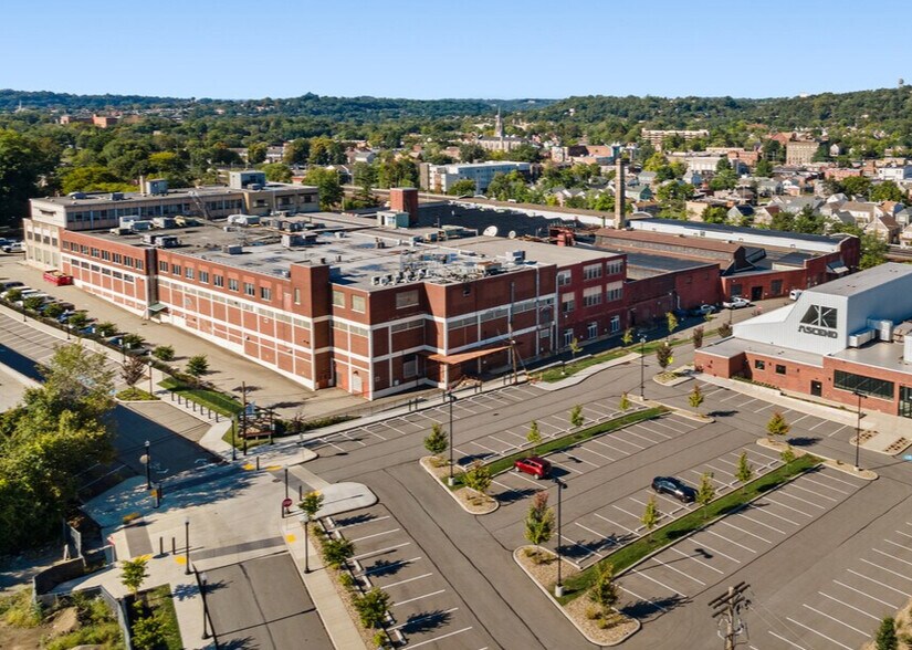 400 N Lexington St, Pittsburgh, PA à louer - Photo du bâtiment - Image 2 de 39