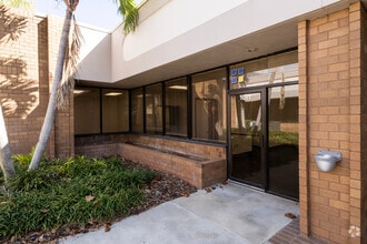 13830 N 58th St, Clearwater, FL for lease Building Photo- Image 2 of 13