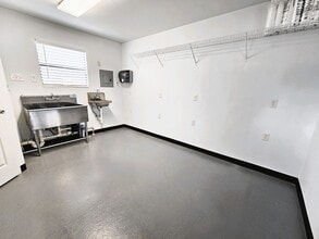 9926 FM 1283, Lakehills, TX for lease Interior Photo- Image 2 of 5