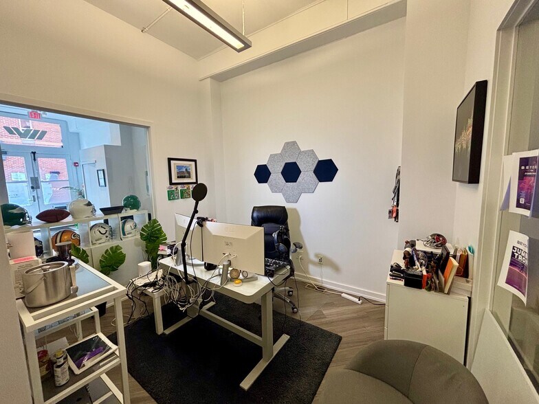 8-10 Letitia St, Philadelphia, PA à vendre - Photo intérieure - Image 3 de 8