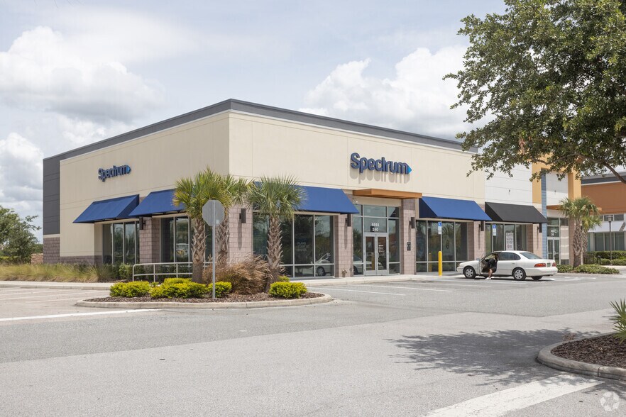 5901 Hazeltine National Dr, Orlando, FL à louer - Photo principale - Image 2 de 5