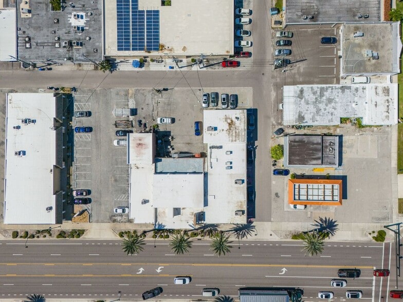 230 S Tamiami Trl, Venice, FL à vendre - Photo du bâtiment - Image 3 de 7