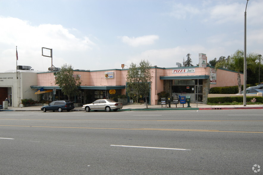 2279-2287 N Lake Ave, Altadena, CA for lease - Primary Photo - Image 1 of 2