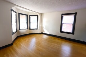 213 Nassau St, Princeton, NJ for lease Interior Photo- Image 2 of 3