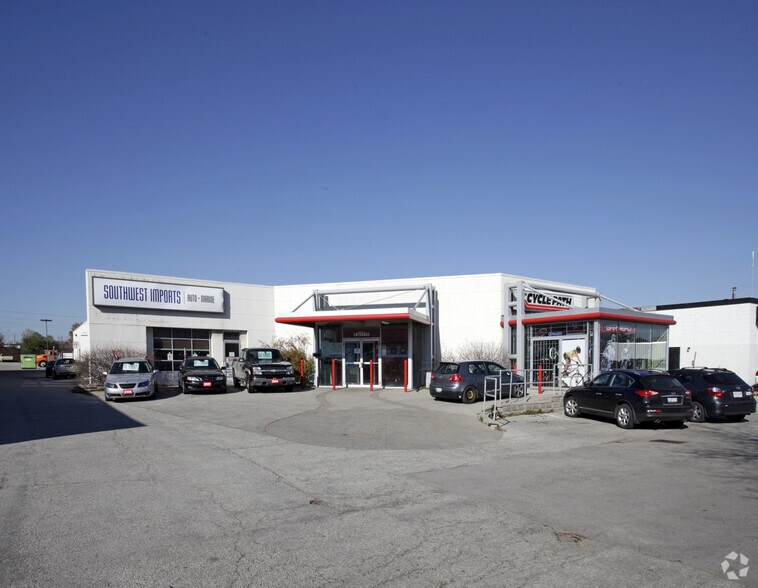 507 Speers Rd, Oakville, ON à vendre - Photo principale - Image 1 de 1