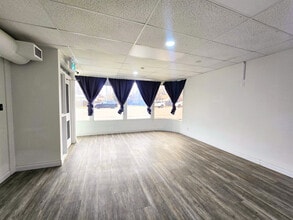 7809 109 St NW, Edmonton, AB for lease Interior Photo- Image 2 of 9