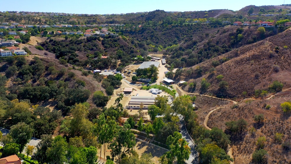 6352 E Nohl Ranch Rd, Anaheim, CA for sale - Aerial - Image 2 of 34