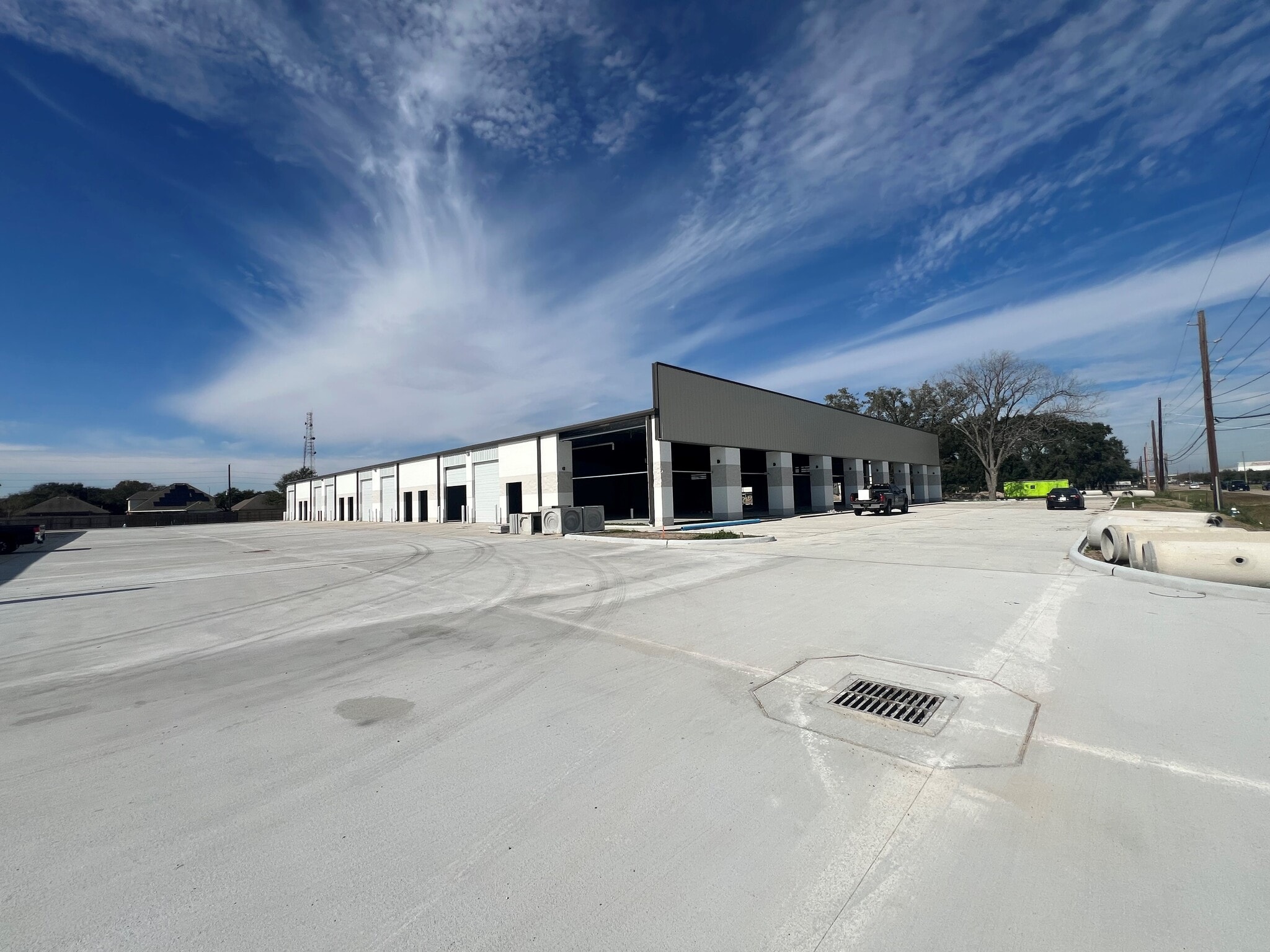8525 Jackrabbit Rd, Houston, TX for lease Building Photo- Image 1 of 2