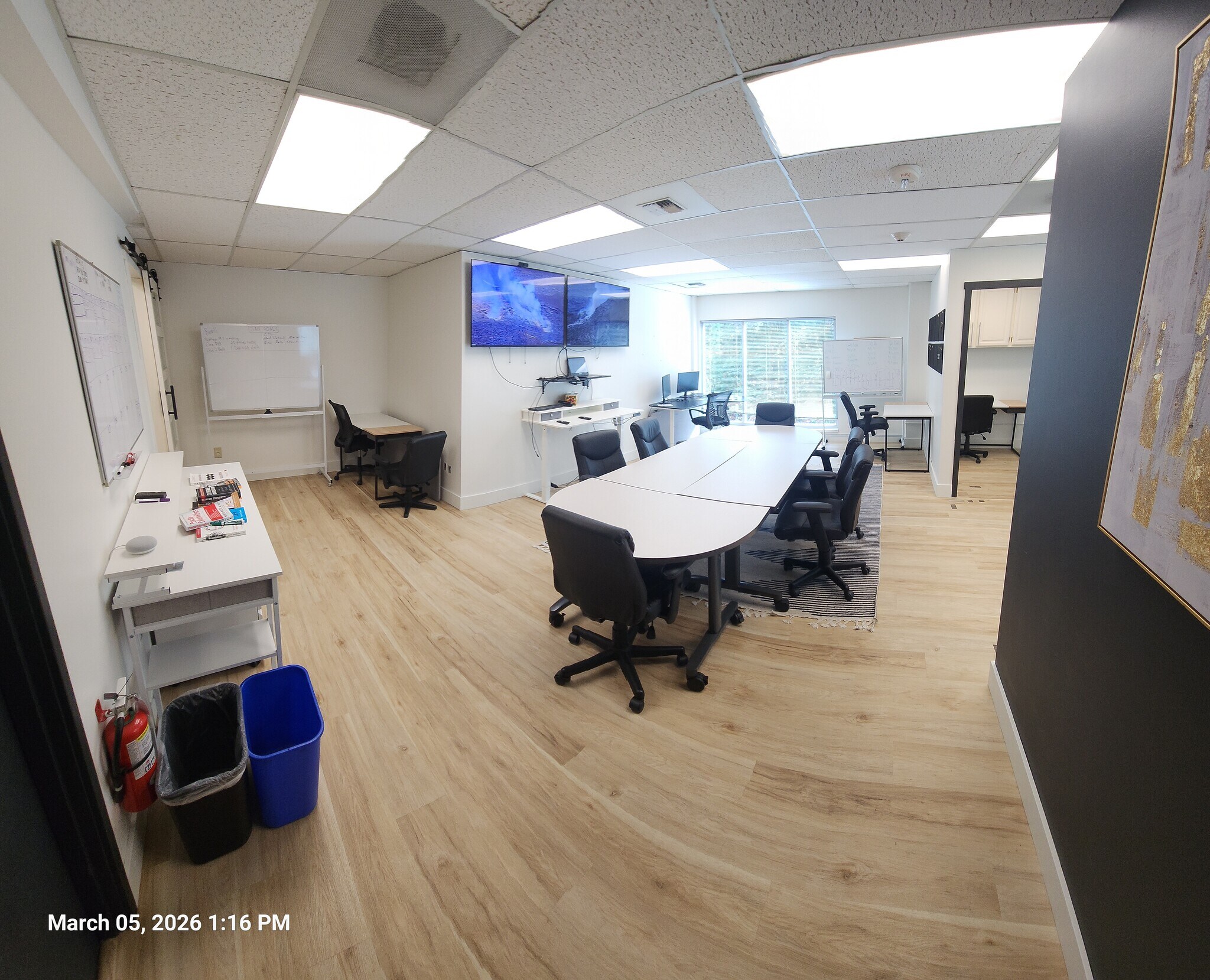 733 7th Ave, Kirkland, WA for lease Interior Photo- Image 1 of 5