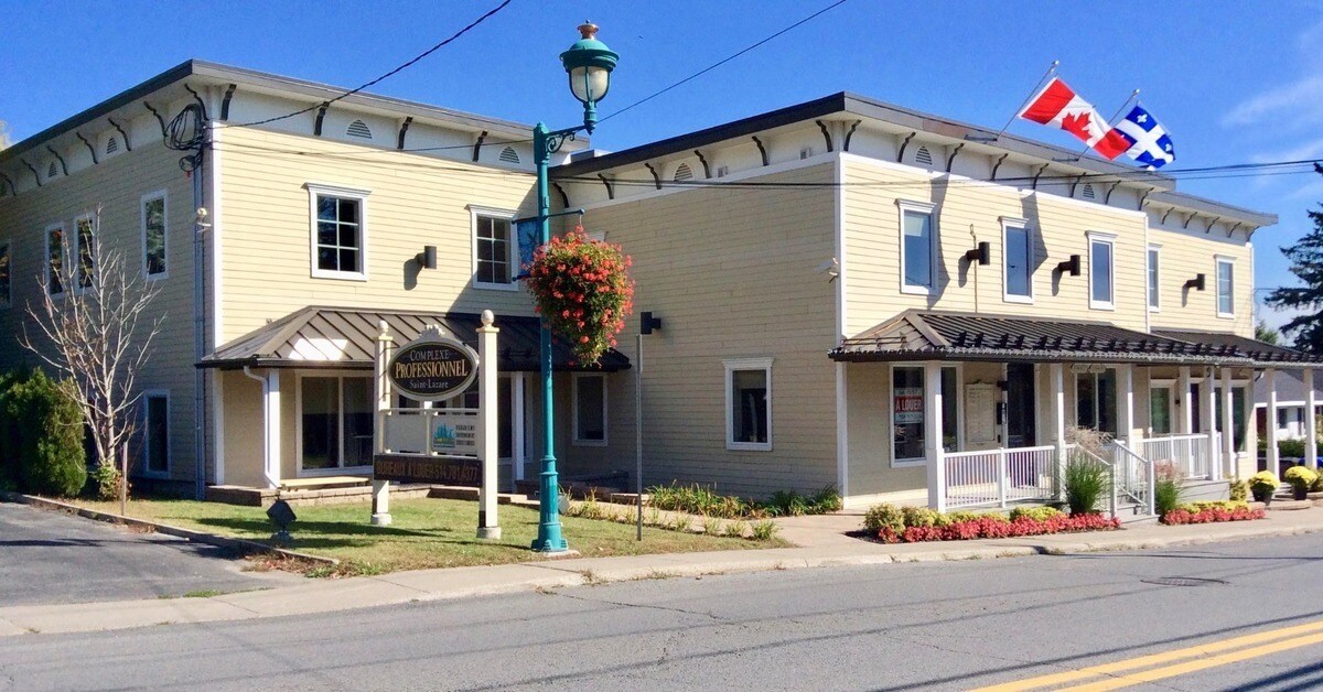 1965 Ch Sainte-Angélique, Saint-Lazare, QC for lease Primary Photo- Image 1 of 8