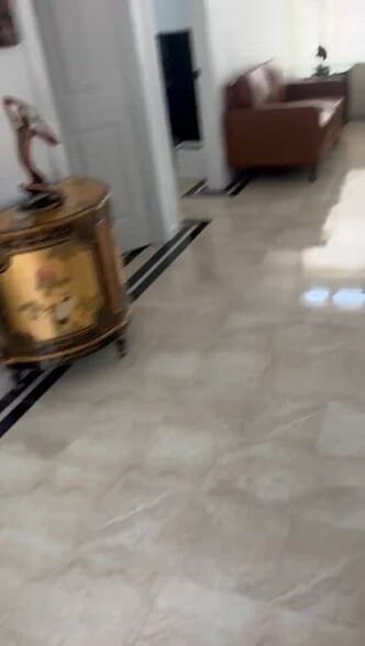 703 & 705 E Oates Rd portfolio of 2 properties for sale on LoopNet.ca - Commercial Listing Video - Image 2 of 95