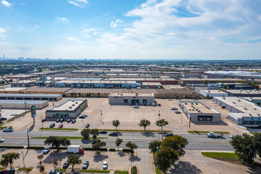 2900 Walnut Hill Ln, Dallas, TX for lease - Aerial - Image 1 of 15