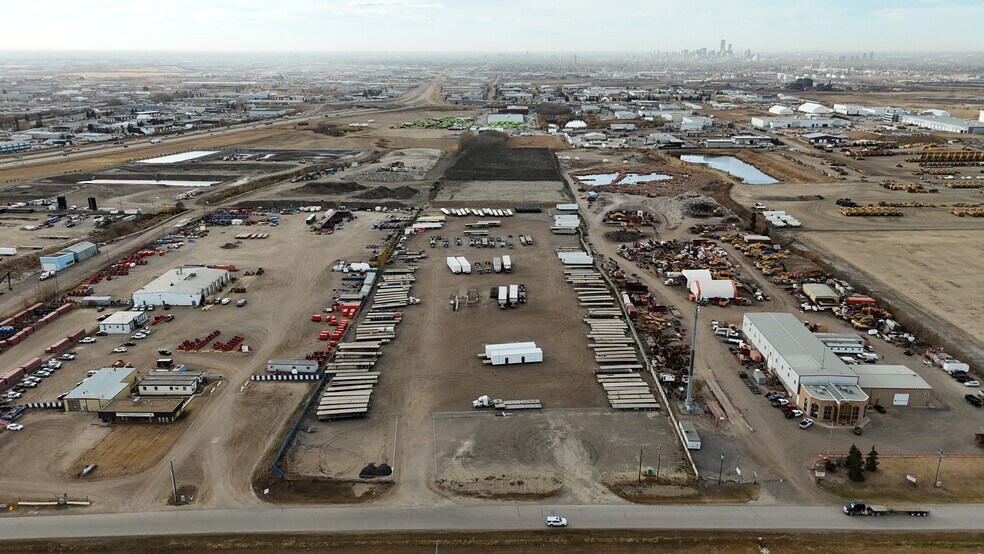 8550 1 St, Strathcona County, AB à louer - Aérien - Image 3 de 4