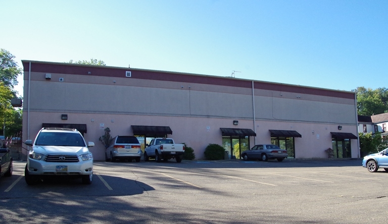 1021 National Rd, Wheeling, WV for lease - Building Photo - Image 2 of 2