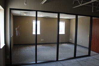 1500-1548 Cliff Rd E, Burnsville, MN for lease Interior Photo- Image 2 of 15