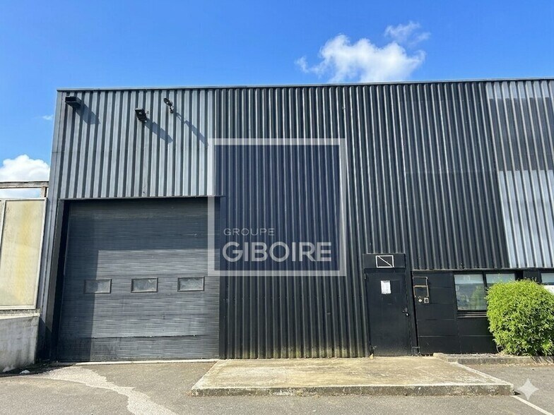 Industrial in Cesson-Sévigné for lease - Building Photo - Image 2 of 9