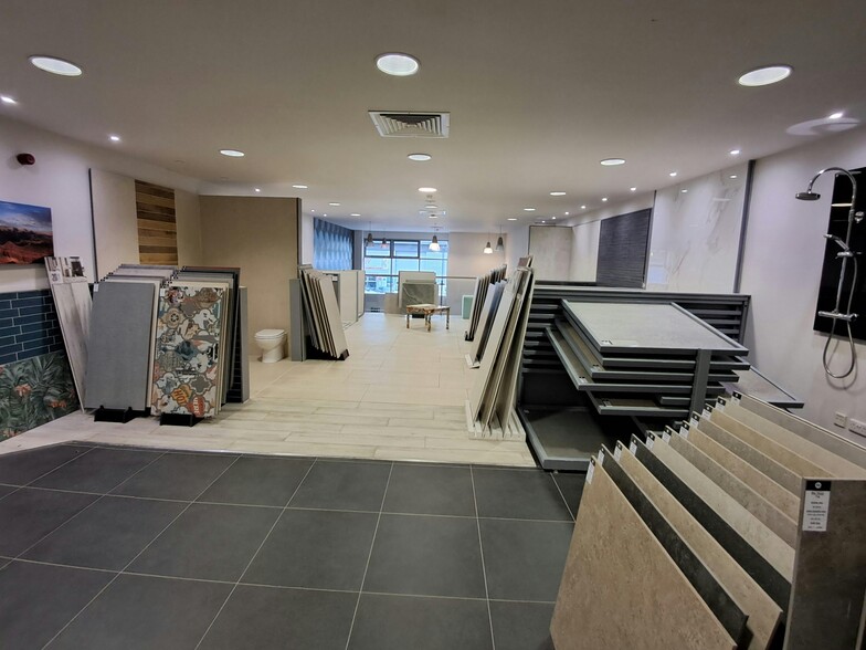 Deacon Way, Reading for lease - Building Photo - Image 3 of 5