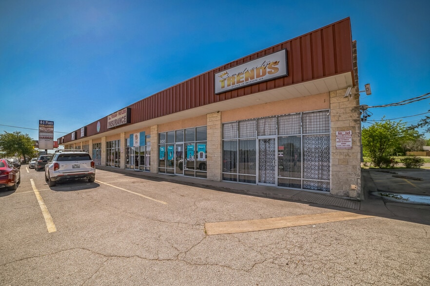 810 W Rancier Ave, Killeen, TX for lease - Building Photo - Image 3 of 10