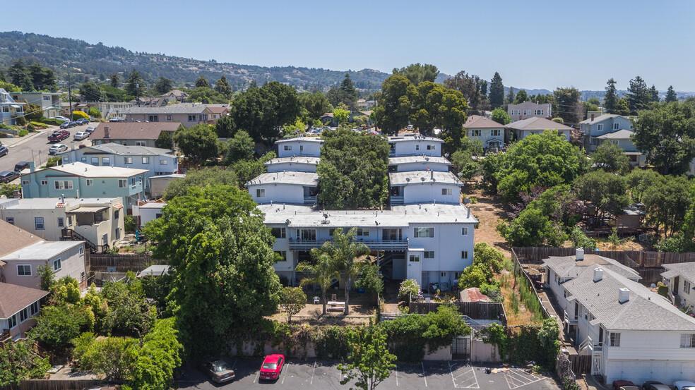 3555-3557 Lincoln Ave, Oakland, CA à vendre - Photo du bâtiment - Image 1 de 1