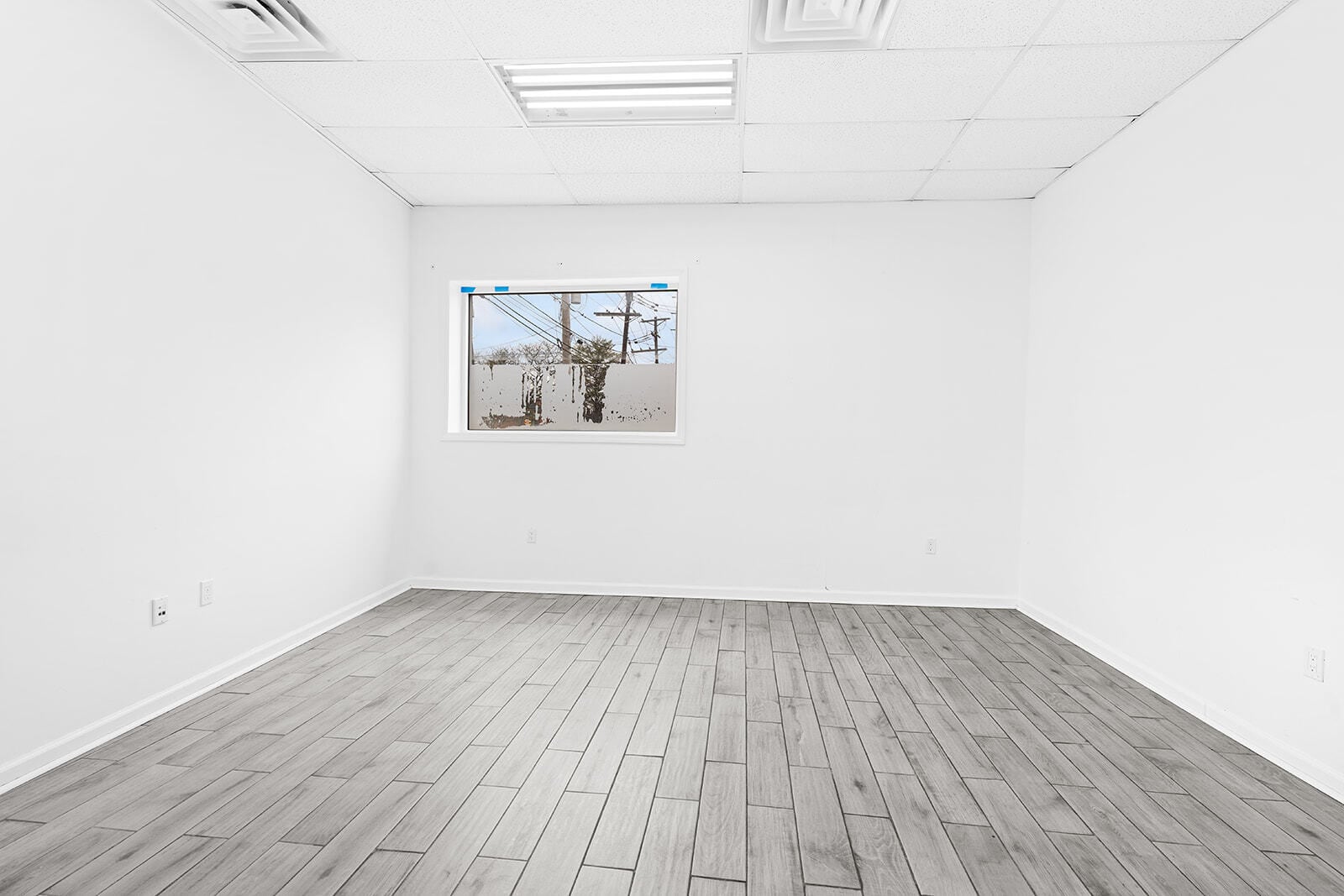 1 W Englewood Ave, Englewood, NJ for lease Interior Photo- Image 1 of 18