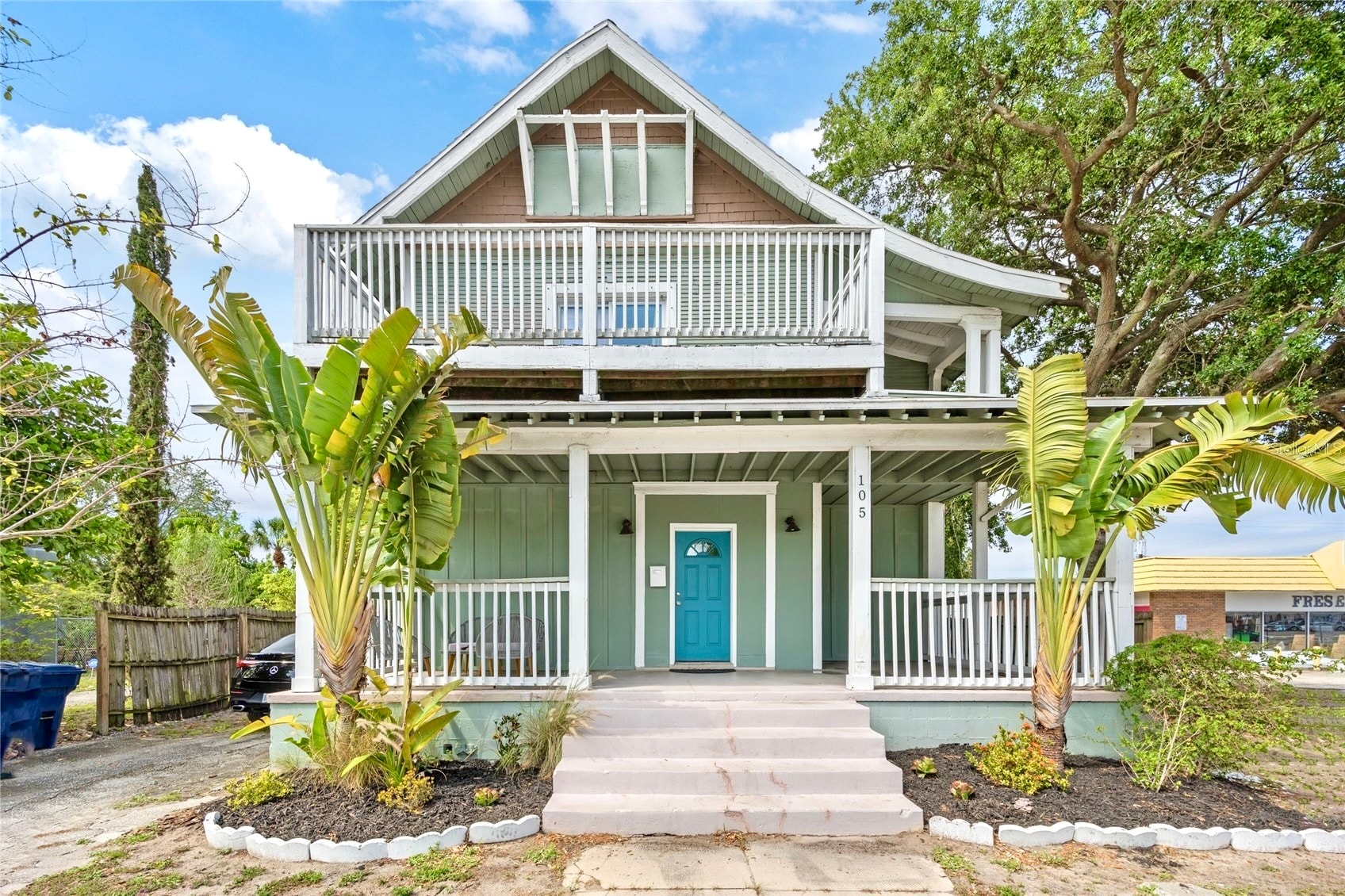 105 W Columbus Dr, Tampa, FL à vendre Photo du bâtiment- Image 1 de 1