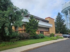 2382 Whitehorse Mercerville Rd, Hamilton, NJ for lease Interior Photo- Image 1 of 7