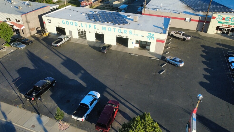 211-221 11th Ave N, Nampa, ID for sale - Building Photo - Image 3 of 17