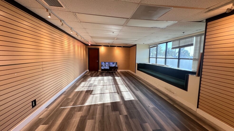 1928 Central Ave, South El Monte, CA for lease - Building Photo - Image 2 of 6