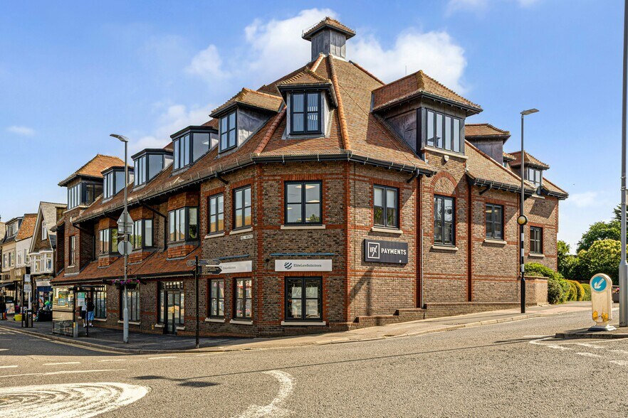 5 Hill Ave, Amersham for lease - Building Photo - Image 1 of 28