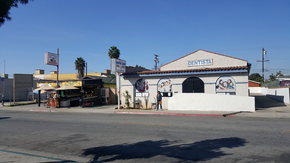 745 S Kern Ave, East Los Angeles, CA à vendre - Photo principale - Image 1 de 1