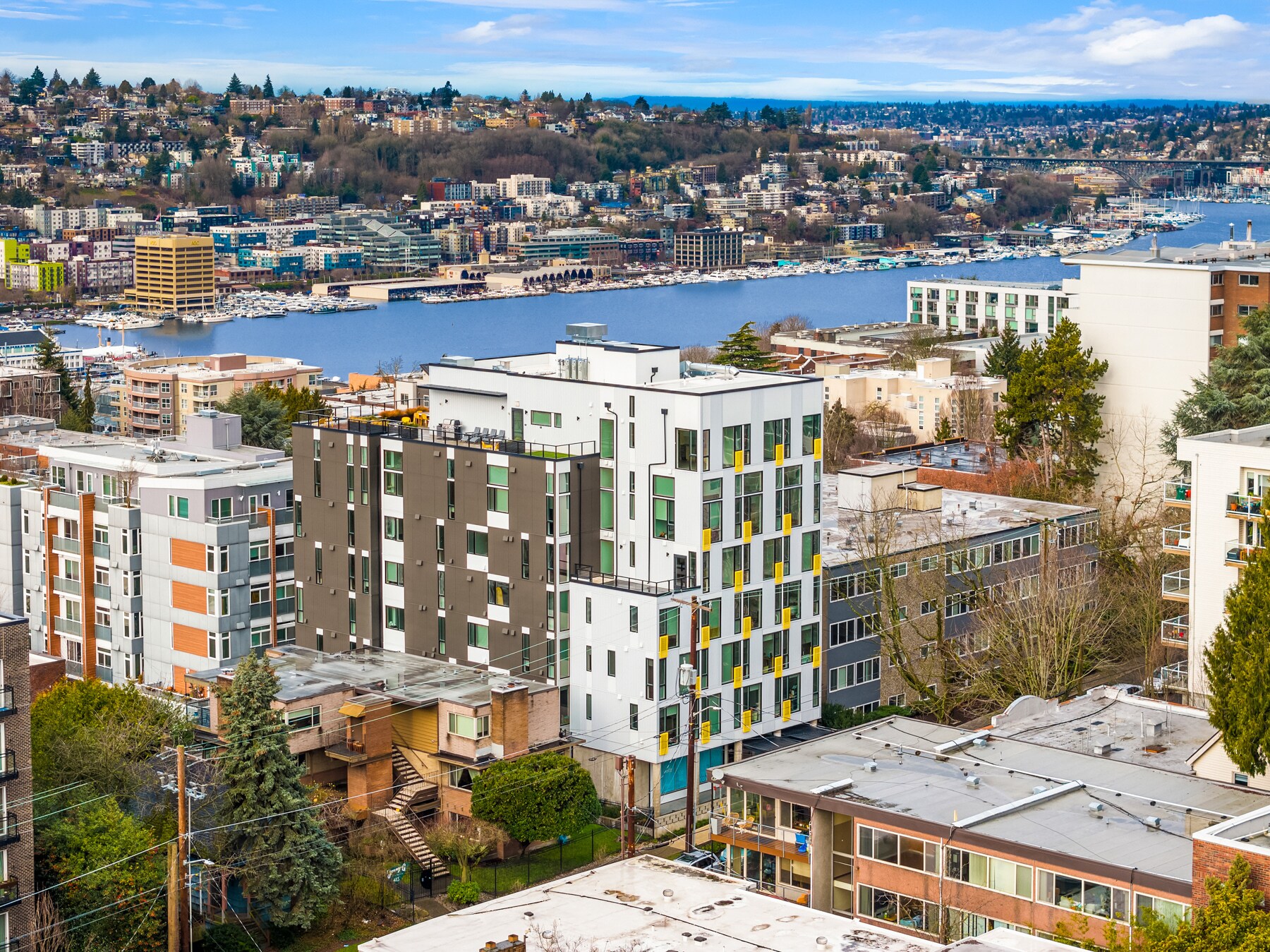 421 Belmont Ave E, Seattle, WA à vendre Photo principale- Image 1 de 18