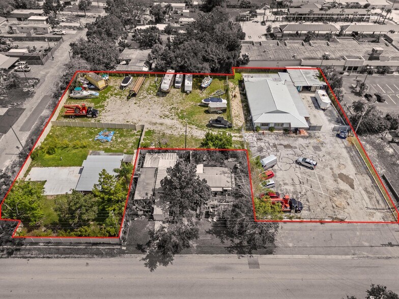 4349 Louis Ave, Holiday, FL à vendre - Photo du bâtiment - Image 3 de 47