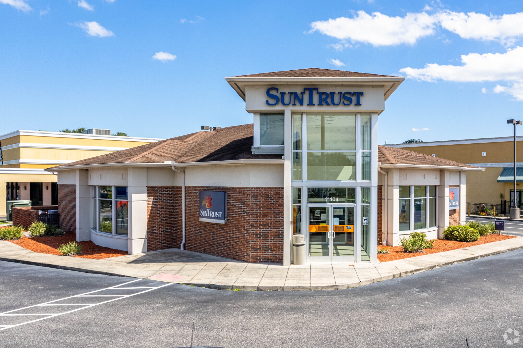 11104 Bloomingdale Ave, Riverview, FL for lease Primary Photo- Image 1 of 9