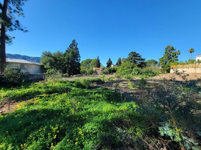 More details for 2442 Cross st, La Crescenta, CA - Land for Sale